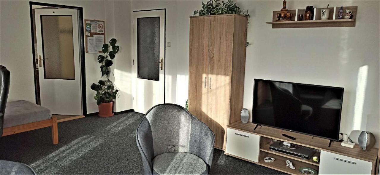 Apartman Milena Jičín Exteriör bild