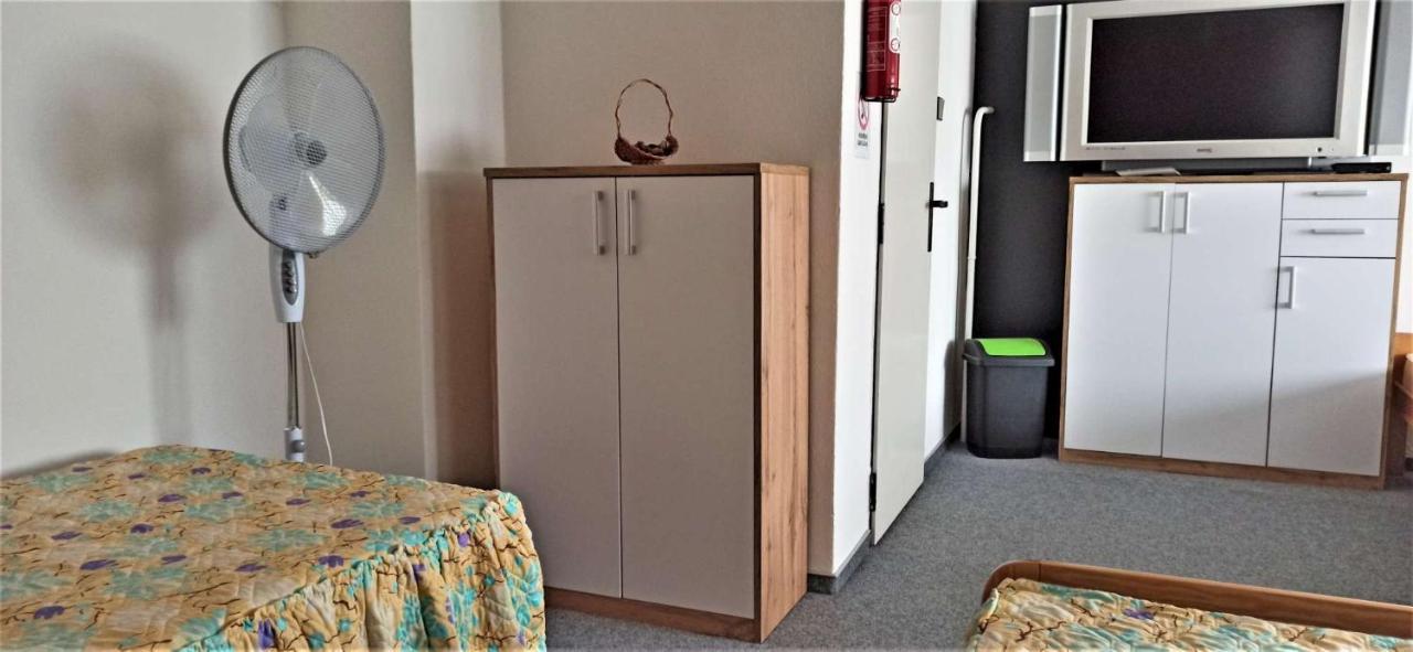 Apartman Milena Jičín Exteriör bild